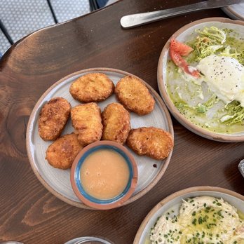 Bodega - chicken nuggets - Wine Bars Near Me - San Francisco, California