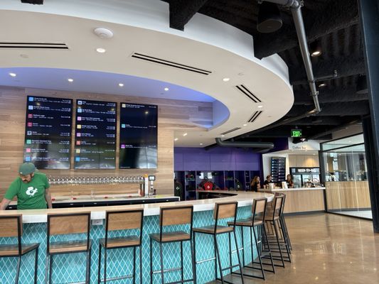 Mighty Squirrel Taproom & Kitchen by null