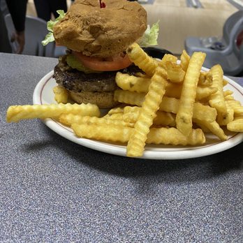 Evergreen Lanes and Restaurant - Mushroom Burger - Bowling Near Me - Everett, Washington