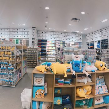 Miniso - Inside the shop - Accessories Near Me - San Francisco, California Miniso - Inside the shop - Accessories Near Me - San Francisco, California