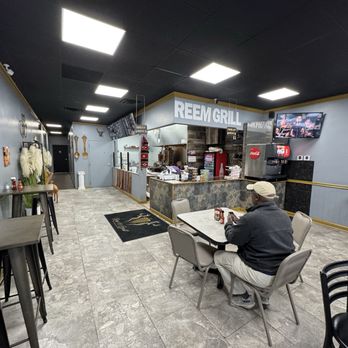 Reem Mediterranean Grill - Mediterranean Near Me - Fishers, Indiana