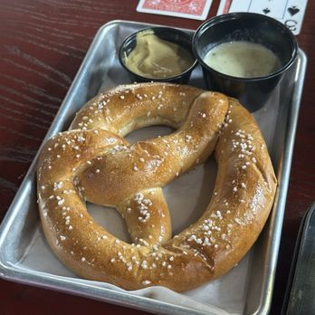 Counter Balance - Pretzel with beer cheese and mustard (which has a kick!) - Breweries Near Me - Columbus, Ohio Counter Balance - Pretzel with beer cheese and mustard (which has a kick!) - Breweries Near Me - Columbus, Ohio