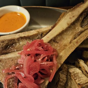 Metropolitan Grill - Roasted bone marrow - American Near Me - Seattle, Washington