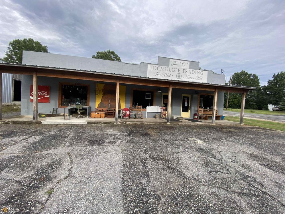 OCMULGEE TRADING FLEA MARKET & ANTIQUE MALL Updated July 2024 346