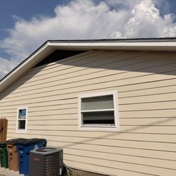 Diaz Remodeling - New siding and painting work