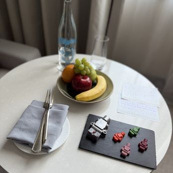 Four Seasons - Welcome treats - Hotels Near Me - México, D.F., DIF Four Seasons - Welcome treats - Hotels Near Me - México, D.F., DIF
