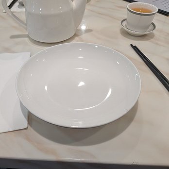Long He Chinese Cuisine - Teapot and teacup - Chinese Near Me - Tustin, California