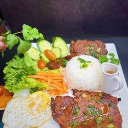 Pho Galaxy - RICE PLATTER W/ PORK CHOP AND SUNNY SIDE EGG