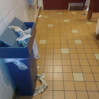 NORMS Restaurant - Trash can over filled - Breakfast & Brunch Near Me - Riverside, California NORMS Restaurant - Trash can over filled - Breakfast & Brunch Near Me - Riverside, California