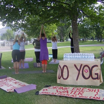 Lululemon - Sports Wear Near Me - Kelowna, British Columbia