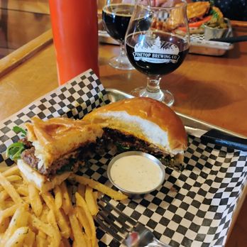 Pinetop Brewing Company - Bourbon Burger and truffle fries - Breweries Near Me - Pinetop, Arizona Pinetop Brewing Company - Bourbon Burger and truffle fries - Breweries Near Me - Pinetop, Arizona
