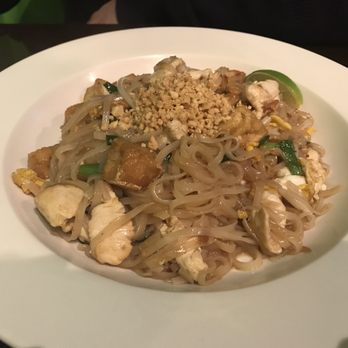 Sawatdee Thai Restaurant - Chicken Pad Thai - Thai Near Me - Philadelphia, Pennsylvania Sawatdee Thai Restaurant - Chicken Pad Thai - Thai Near Me - Philadelphia, Pennsylvania