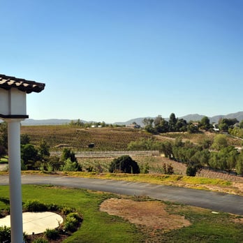 Que Syrah - The view from the balcony. Don't judge the grass, it was a rough Summer! :o) - Resorts Near Me - Temecula, California