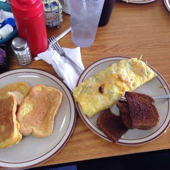AJ's Cafe - Cafes Near Me - Omaha, Nebraska