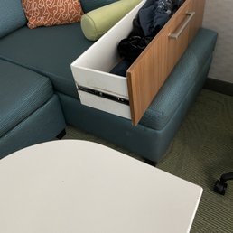 dresser drawer broke w/i 10 min of arriving in room and was not fixed during our stay