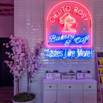 Cielito Rosa Bakery & Cafe - Bakeries Near Me - Mesa, Arizona