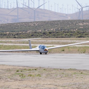 Skylark North Glider Flight School - Flight Instruction Near Me - Tehachapi, California