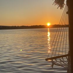 Tiki Cruises