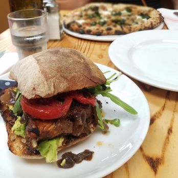 Fornino - Wood fired chicken sandwich - Italian Near Me - Brooklyn, New York Fornino - Wood fired chicken sandwich - Italian Near Me - Brooklyn, New York
