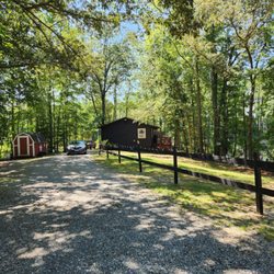 The Horseshoe Pond Airbnb Cabin Frederickburg Va