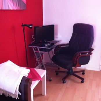 Pension Höhmann - 1-Zimmer-Apartment mit Wohn-/Esszimmer sowie Küche - Bed & Breakfast Near Me - Kaiserslautern, RP Pension Höhmann - 1-Zimmer-Apartment mit Wohn-/Esszimmer sowie Küche - Bed & Breakfast Near Me - Kaiserslautern, RP