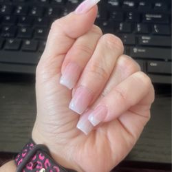 LiquidGlamm Nails - Pink Ombré Full set