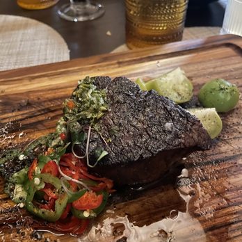Las Botellas - 8 oz filet - Desserts Near Me - Riverton, Utah