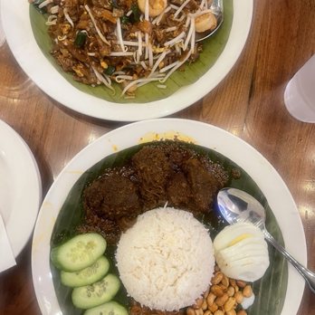 Ipoh Kopitiam - Malaysian Near Me - Alhambra, California