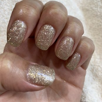 Urbantopia Spa - Sparkle shellac manicure - Day Spas Near Me - Portland, Oregon Urbantopia Spa - Sparkle shellac manicure - Day Spas Near Me - Portland, Oregon