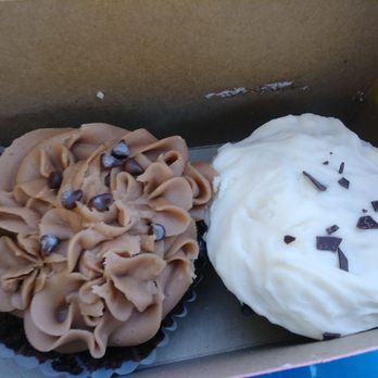 Nana's Yummy Cupcakes - Triple chocolate and red velvet. Not so great for 5$ each - Desserts Near Me - Ruidoso, New Mexico Nana's Yummy Cupcakes - Triple chocolate and red velvet. Not so great for 5$ each - Desserts Near Me - Ruidoso, New Mexico