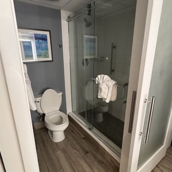 DoubleTree Suites by Hilton Hotel Melbourne Beach Oceanfront - Hotels Near Me - Melbourne, Florida DoubleTree Suites by Hilton Hotel Melbourne Beach Oceanfront - Hotels Near Me - Melbourne, Florida