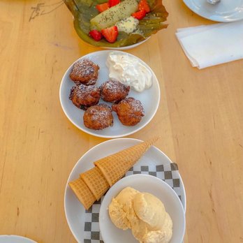 Prubechu - All of the desserts on the menu 9/2021 - Guamanian Near Me - San Francisco, California