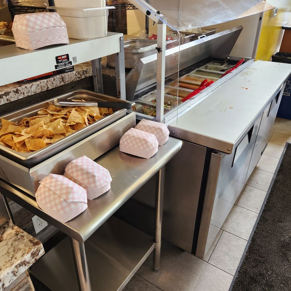Taqueria Los Pericos - Chips & Salsa bar - Mexican Near Me - Aptos, California Taqueria Los Pericos - Chips & Salsa bar - Mexican Near Me - Aptos, California