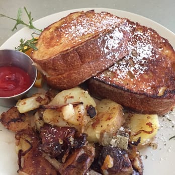 The Strand - Monte Cristo - New American Near Me - Orlando, Florida