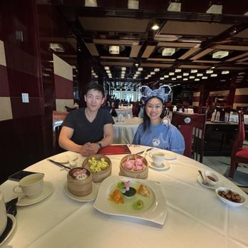 晶荷軒 - Disney dim sum lunch - Cantonese Near Me - Hong Kong, HK 晶荷軒 - Disney dim sum lunch - Cantonese Near Me - Hong Kong, HK