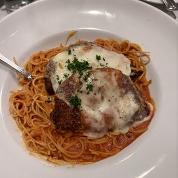 Frankie Bones Hilton Head - Chicken Parmesan - Italian Near Me - Hilton Head Island, South Carolina Frankie Bones Hilton Head - Chicken Parmesan - Italian Near Me - Hilton Head Island, South Carolina