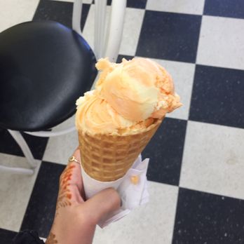 Lickity Split - ice cream with waffle cone - Ice Cream & Frozen Yogurt Near Me - Parkhill, Ontario