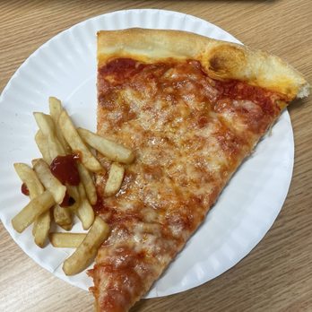 Valentino's Pizzeria & Restaurant - Pizza - Pizza Near Me - Flushing, New York Valentino's Pizzeria & Restaurant - Pizza - Pizza Near Me - Flushing, New York