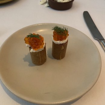 Jeffrey's - Tarts of beef tartare - American Near Me - Austin, Texas