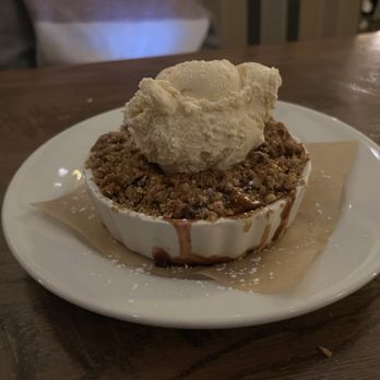 Romaine's - Special dessert tonight- cranberry apple pecan crisp with vanilla ice cream - YUM! - New American Near Me - Northborough, Massachusetts Romaine's - Special dessert tonight- cranberry apple pecan crisp with vanilla ice cream - YUM! - New American Near Me - Northborough, Massachusetts
