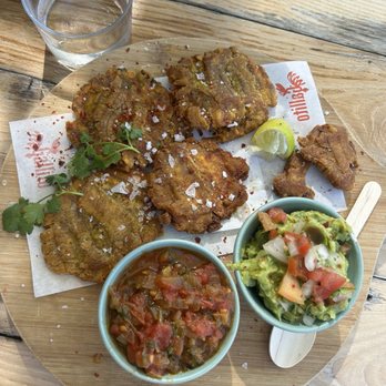 Gallito - Plantians and Guacamole - Mediterranean Near Me - Barcelona, B Gallito - Plantians and Guacamole - Mediterranean Near Me - Barcelona, B
