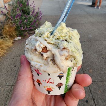 An's Hatmakers - Gelato Near Me - Del Mar, California An's Hatmakers - Gelato Near Me - Del Mar, California