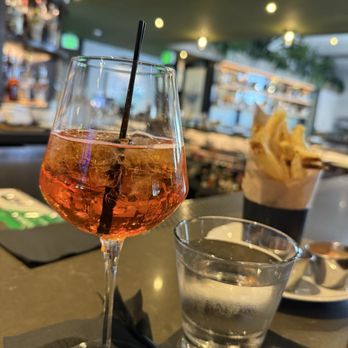 Manhattan Beach Post - Aperol Spritz - New American Near Me - Manhattan Beach, California Manhattan Beach Post - Aperol Spritz - New American Near Me - Manhattan Beach, California