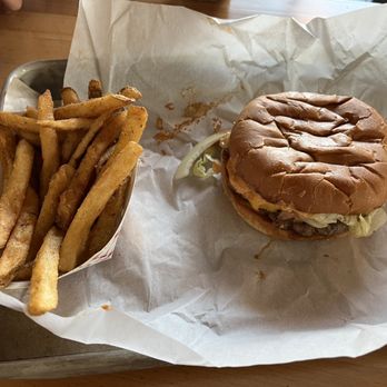 Toma Mojo Grill - Toma Cheeseburger - Mediterranean Near Me - Minnetonka, Minnesota Toma Mojo Grill - Toma Cheeseburger - Mediterranean Near Me - Minnetonka, Minnesota