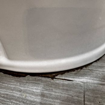 Commando Plumbing - Leaking toilet - Plumbing Near Me - Menlo Park, California Commando Plumbing - Leaking toilet - Plumbing Near Me - Menlo Park, California