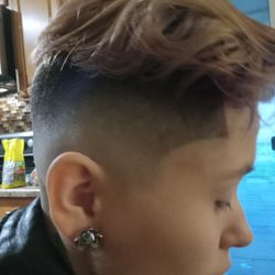 Gentlemen’s Cuts Barber Shop