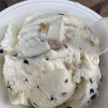 Scoops in Bloomfield - Ice Cream & Frozen Yogurt Near Me - Pittsburgh, Pennsylvania Scoops in Bloomfield - Ice Cream & Frozen Yogurt Near Me - Pittsburgh, Pennsylvania