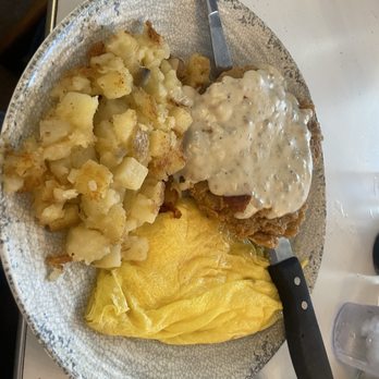The Pancake Pantry - Country fried steak - Breakfast & Brunch Near Me - Nashville, Tennessee The Pancake Pantry - Country fried steak - Breakfast & Brunch Near Me - Nashville, Tennessee
