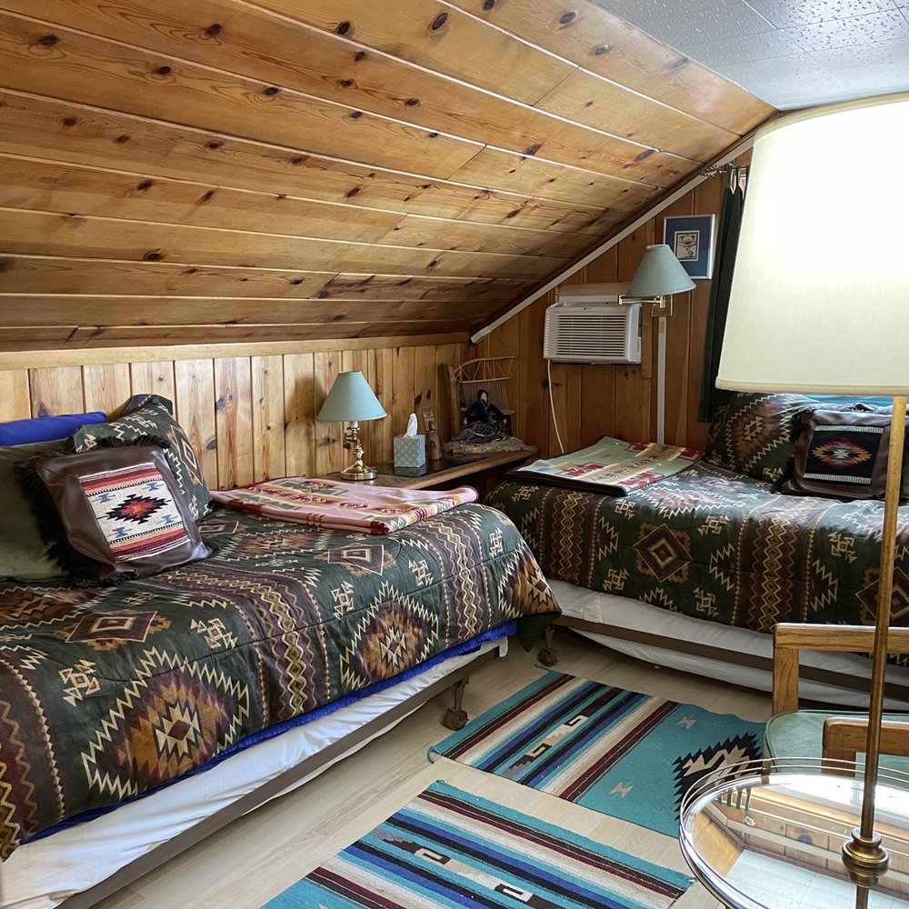 Inn At Halona - Twin beds rm#221 - Hotels Near Me - Zuni, New Mexico
