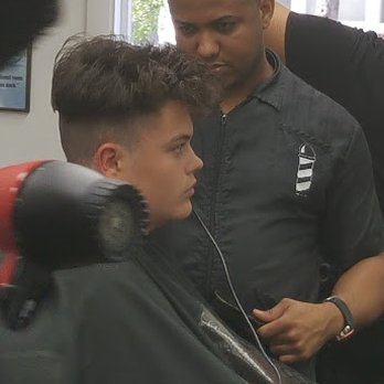 Famous Cuts - Barbers Near Me - Cambridge, Massachusetts